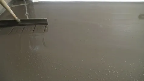 Tóth épít-szépít Kft., Aljzatkiegyenlítő, esztrich beton