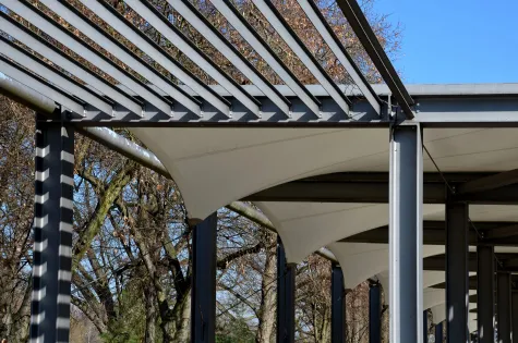 DOJCSÁN Szolgáltató és Kereskedelmi Bt, Rozsdamentes előtető